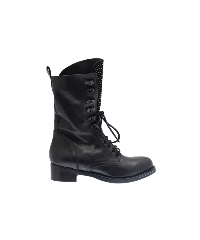bottine femme clou