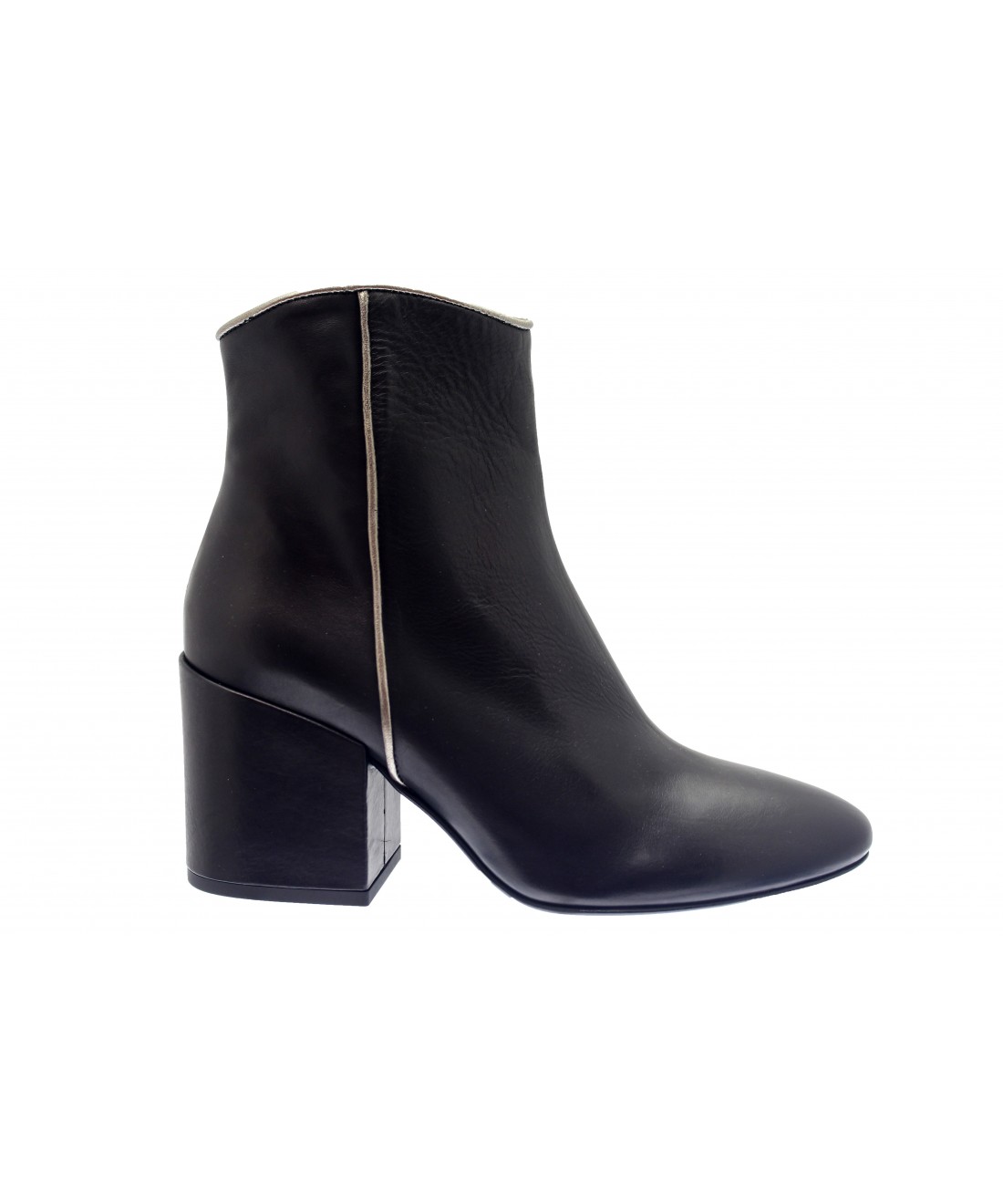 bottine a talon carre