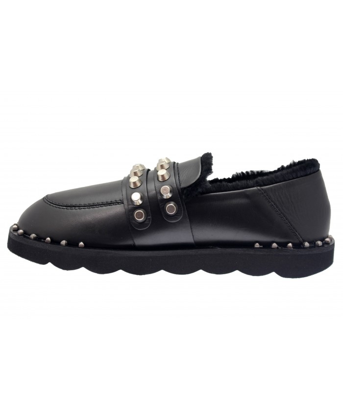 Mocassin Bérénice: Cuir Noir Fourrées à ceinture cloutée