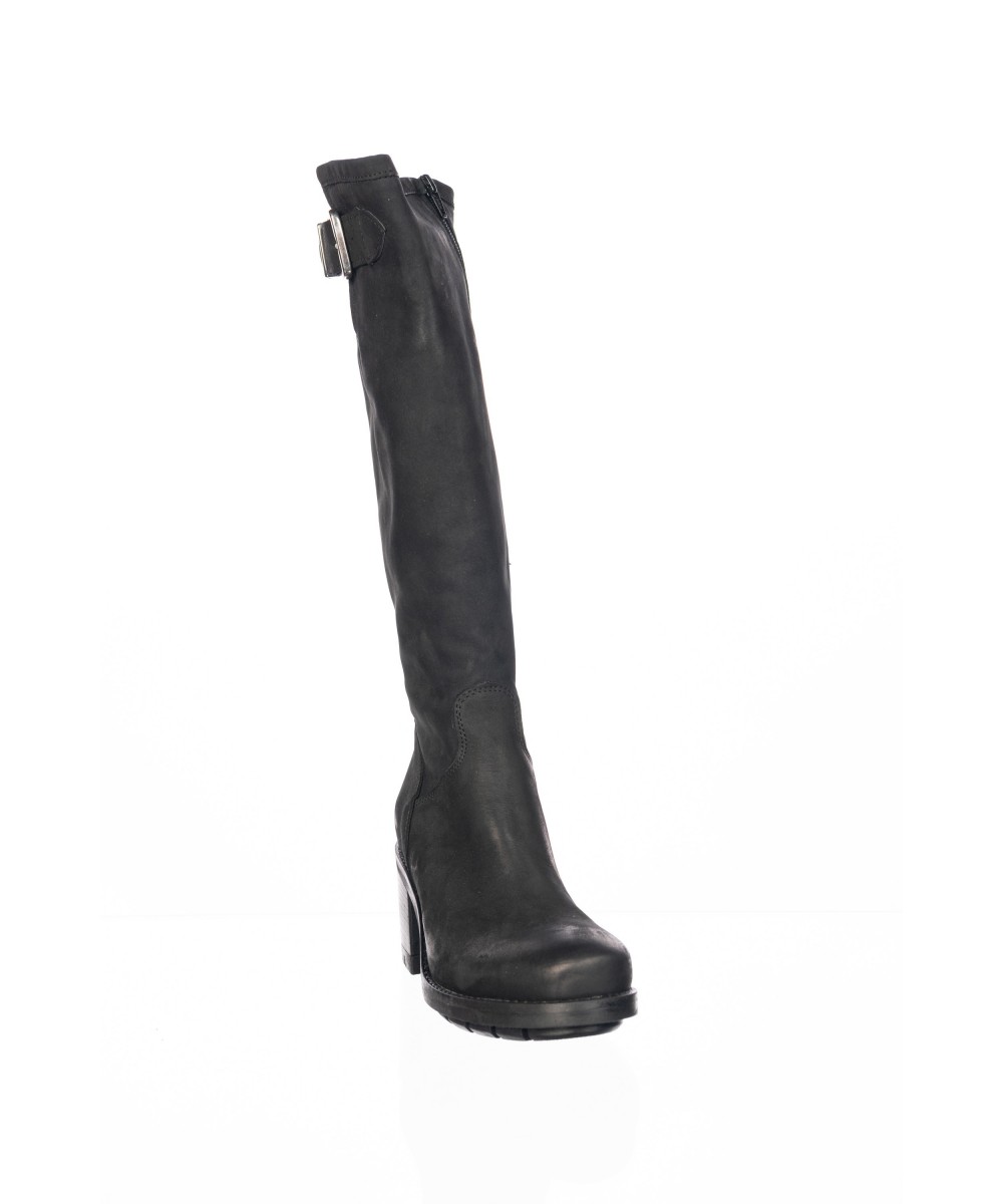 R conciliez vous sur la tendance motarde sur la nouvelle botte OSMOSE