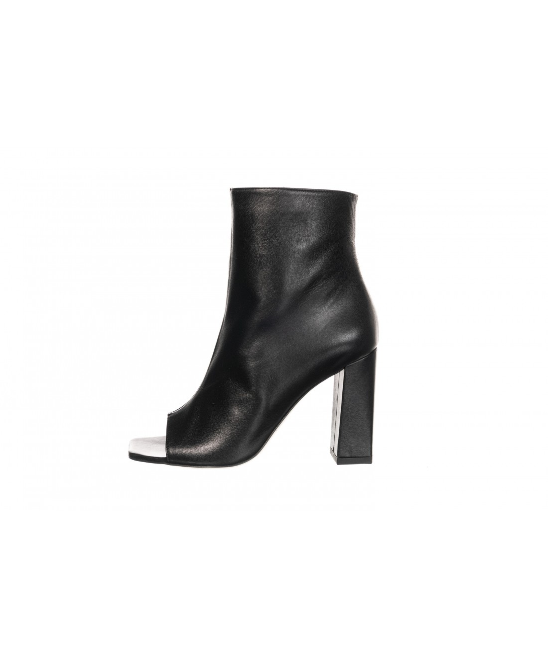 bottes cuir bout carre
