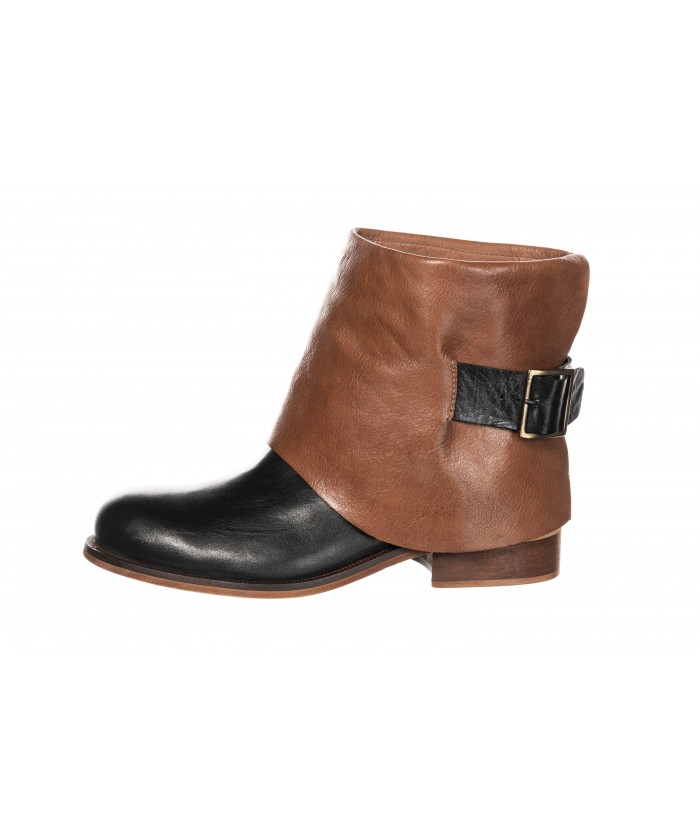 BOOTS CUIR NOIR ET CAMEL