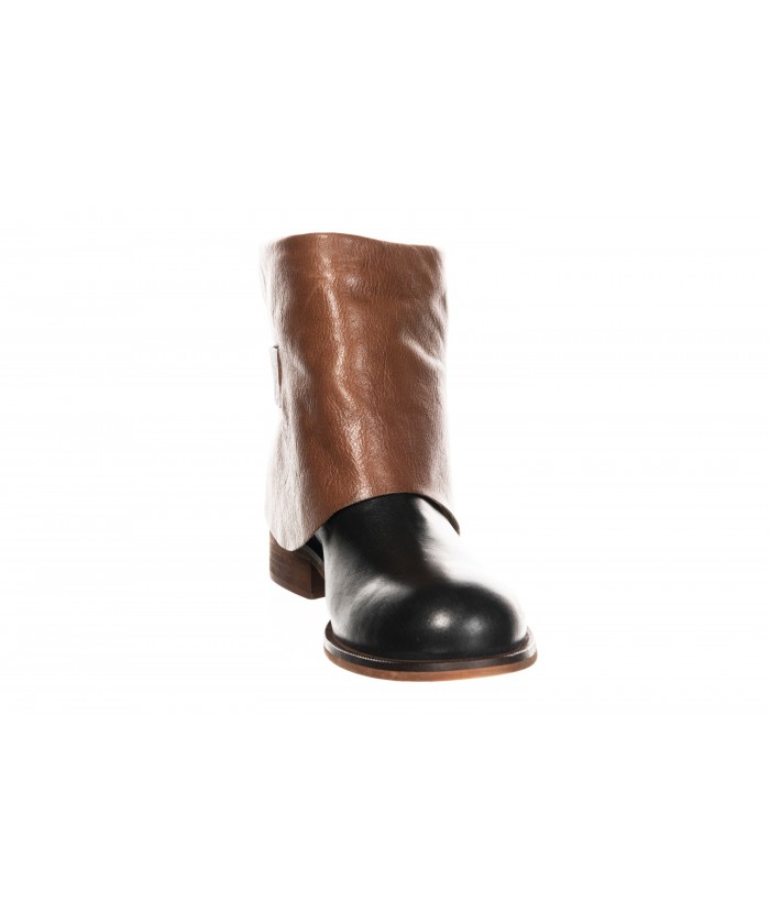 BOOTS CUIR NOIR ET CAMEL