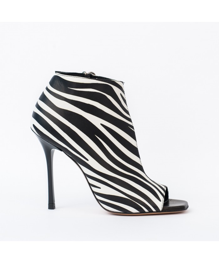 Bottine Sandale Zebra : Cuir Zebré Blanc & Noir à Talon Aiguille