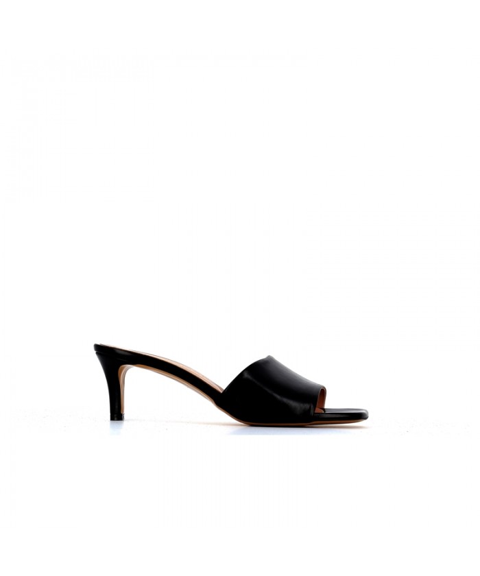 MULE VEGA EN CUIR NOIR VEGANE