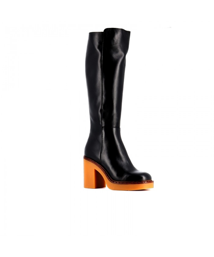 Botte Brenda Cuir Noir Semelle Gomme