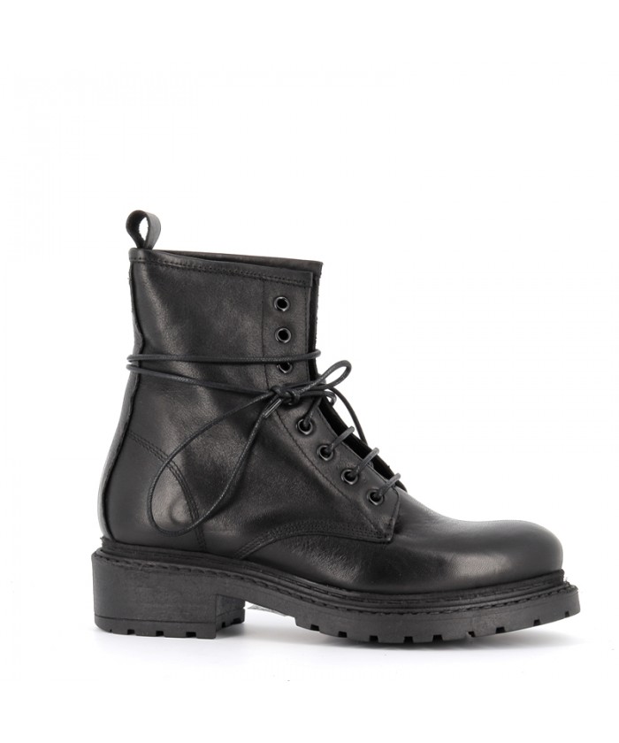 Bottine Cuir Noir à Lacets